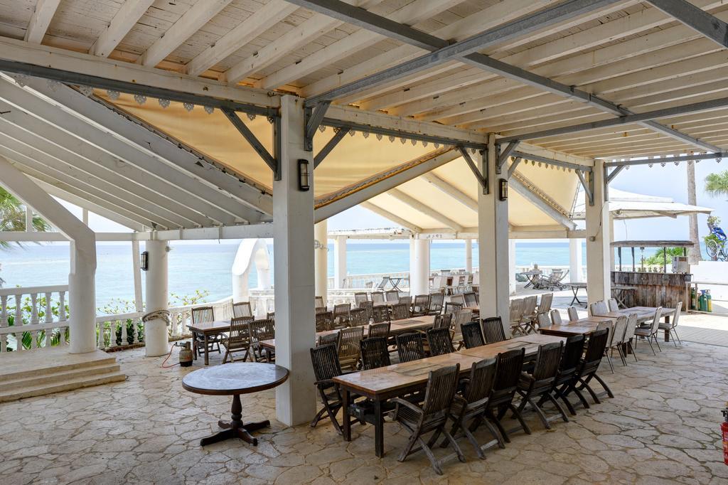 Beach Resort Morimar Yomitan Exterior foto